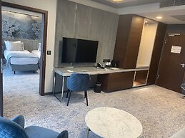 Tisia Hotel & Spa