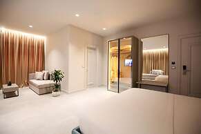 Toto Boutique Hotel