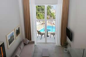 Toto Boutique Hotel