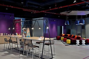 Aloft by Marriott Dubai Airport