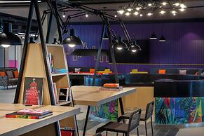 Aloft by Marriott Dubai Airport
