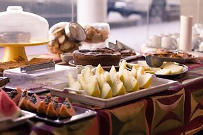 Aloft by Marriott Dubai Airport