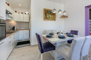 House Tinac