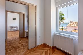 House Tinac