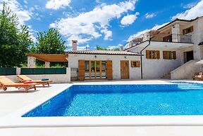 Villa Histra