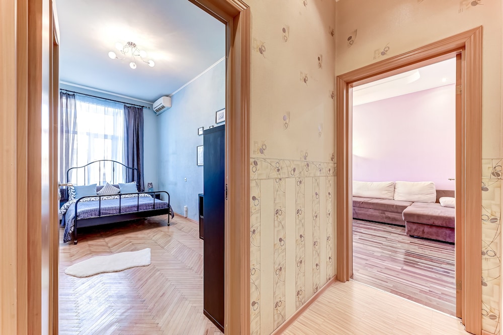 Modern apartment Vesta on Ligovsky