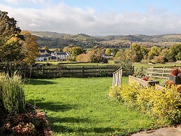 Grove Farm Barn