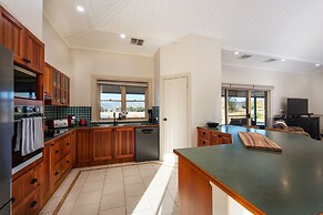 Bellevue by Your Innkeeper Mudgee