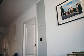 NEST Guesthouse