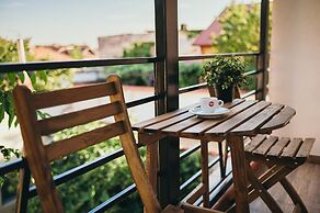 NEST Guesthouse