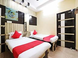 Goroomgo Sanjoy Guest House Ruby Tagore Park Kolkata