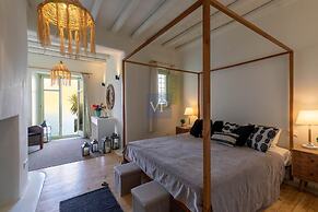 Villa Nirvana- Calm, Relaxing and no Wind!