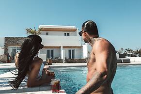 Adama Mykonos Boutique Hotel