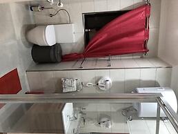 Sea View 2 Bed Apartment Close to Beach