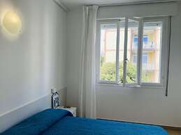 Seafront Apartment - Beahost