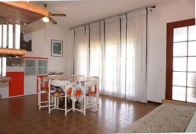 Spacious Villa With Private Garden and Pool