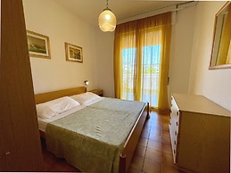 Nice Flat With Swimming Pool
