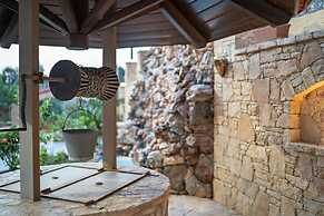 Grandpas House Agia Pelagia