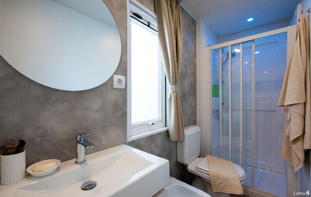 Green Eco House In Alba