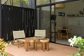 2 Favela Chic Tamarindo Bungalow Adults Only