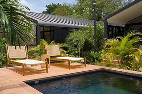 2 Favela Chic Tamarindo Bungalow Adults Only