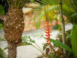 2 Favela Chic Tamarindo Bungalow Adults Only