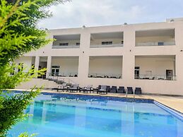 Spree Resort at Century Wintersun