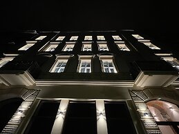 1891 Garni Hotel
