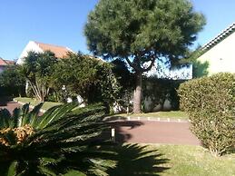 Villa - Sleeps 4 & Free Parking