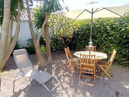 Villa - Sleeps 4 & Free Parking