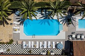 Roseclub Apartments