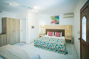 Roseclub Apartments