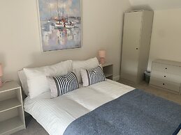 Farm House - Sleeps 7 - Garden - Parking