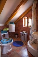 A2 - Studio With Balcony, Just 3 min to the Beach