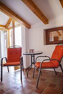 A2 - Studio With Balcony, Just 3 min to the Beach