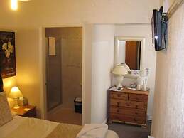 Philmar Guest House