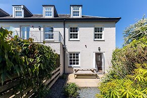 Lowenna Manor 10