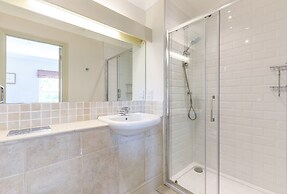 Lowenna Manor 10