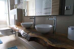 Ferienwohnung 2.OG.Links