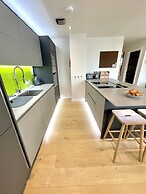 Apartment Twelve