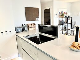 Apartment Twelve
