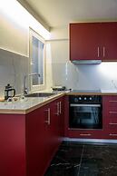 CHROMA Lodge Rafina