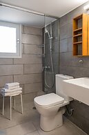 CHROMA Lodge Rafina