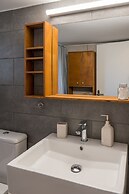 CHROMA Lodge Rafina