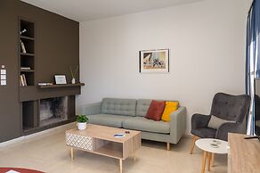 CHROMA Lodge Rafina