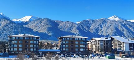 1 Bed - Sleeps 4 - Pets - Mountain Views
