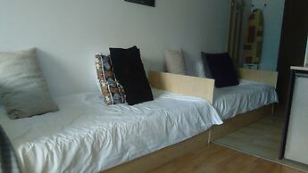 1 Bed - Sleeps 4 - Pets - Mountain Views