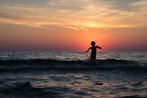 Baga Beach Myron
