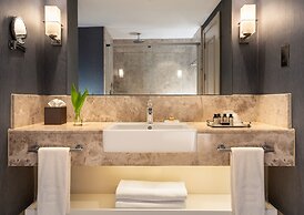 Elexus Hotel Resort & Spa & Casino