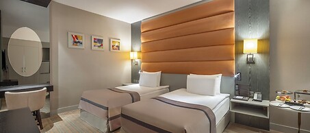 Elexus Hotel Resort & Spa & Casino
